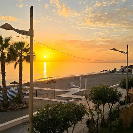 Laguna Frontal Amanecer - La Torre Apartment *